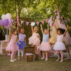 Blije kinderen hebben de schat gevonden bij de Ballerina Speurtocht